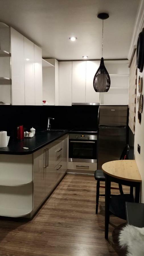 Elen White Apartment Rēzekne Exteriér fotografie
